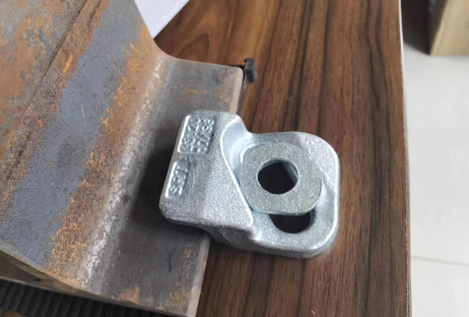 Rail clamp